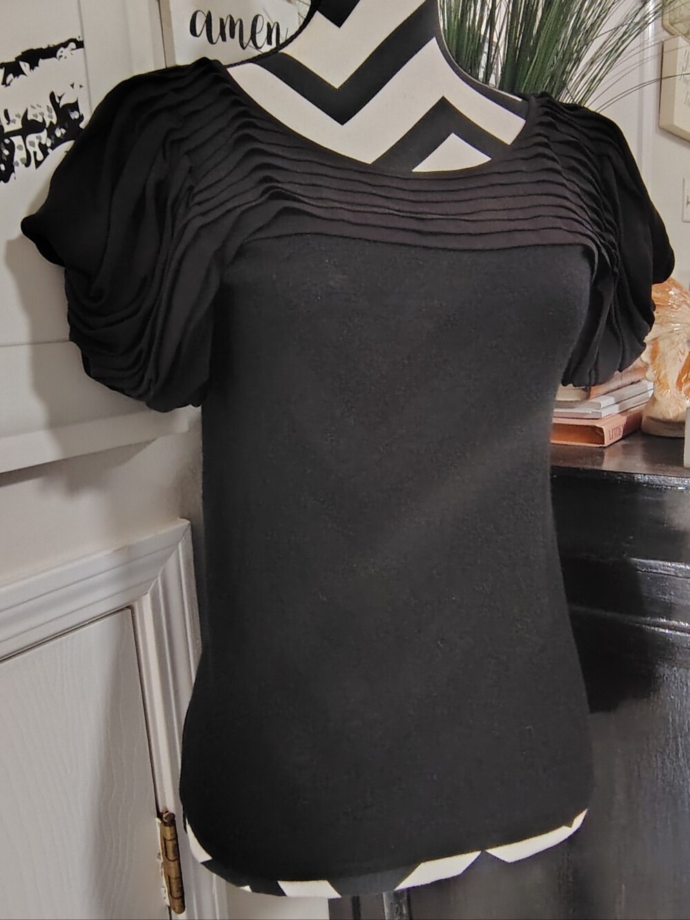 Alice + Olivia $398 Silk Cashmere Black Puff Sleeve Top Women's Small Coquette - Picture 3 of 10